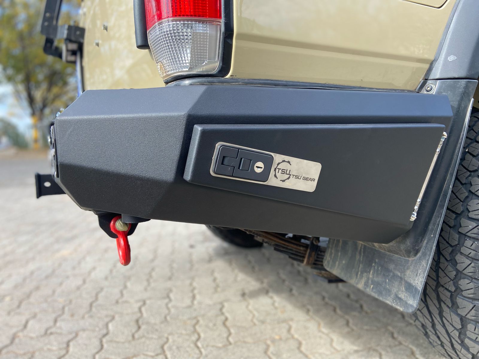 パーテーション Landcruiser 76 Rear Replacement Bumper – tsugear