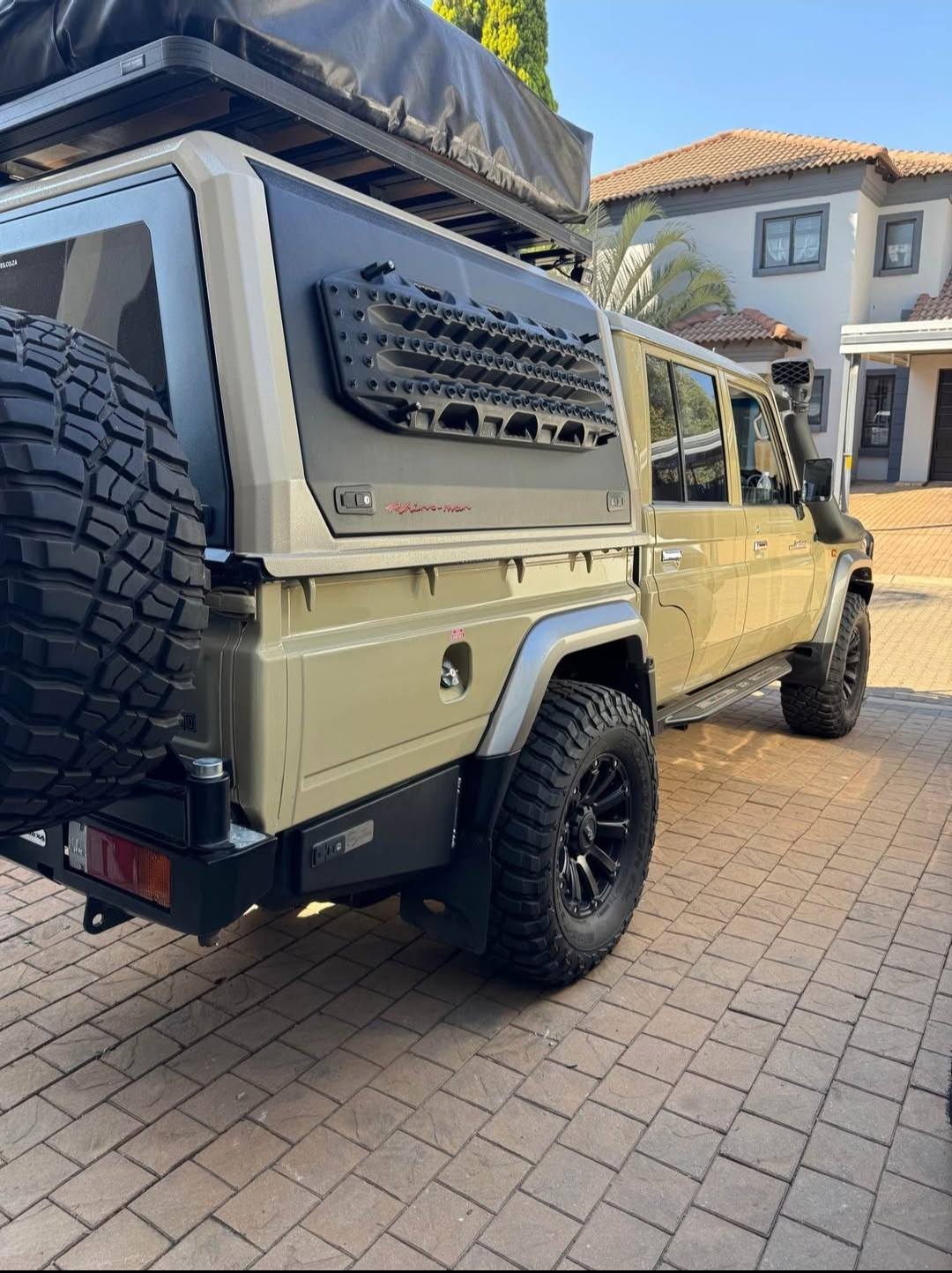 Land Cruiser 79 Series Storage Box - Driver side